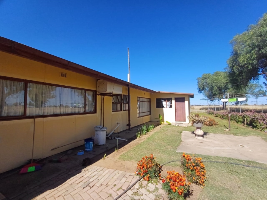  Bedroom Property for Sale in Geysdorp North West
